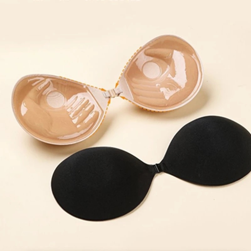 Push Up Bra Padded - 3cmの高さを出すシリコン製接着式ブラジャー。防水加工で、結婚式や背中が開いたドレスに最適。自然なボリュームアップ効果で、小胸の方にもおすすめ。